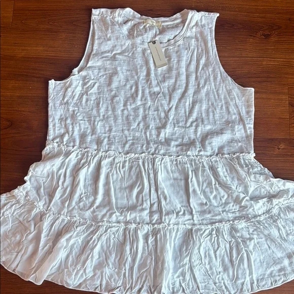 Anthropologie t.la babydoll tiered tunic T-shirt in white - Picture 1 of 5
